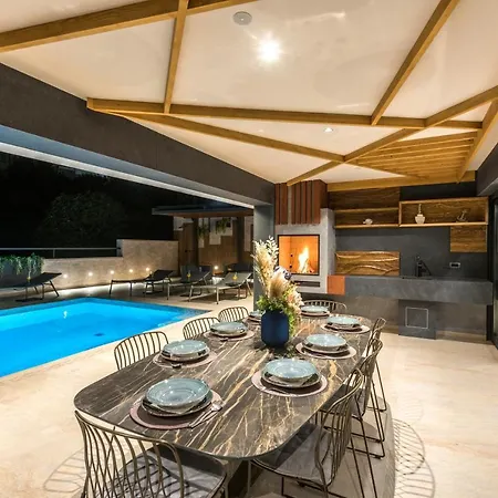 Vila Aurelia 1 *
