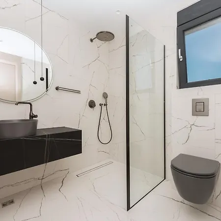 Vila Aurelia 1 *