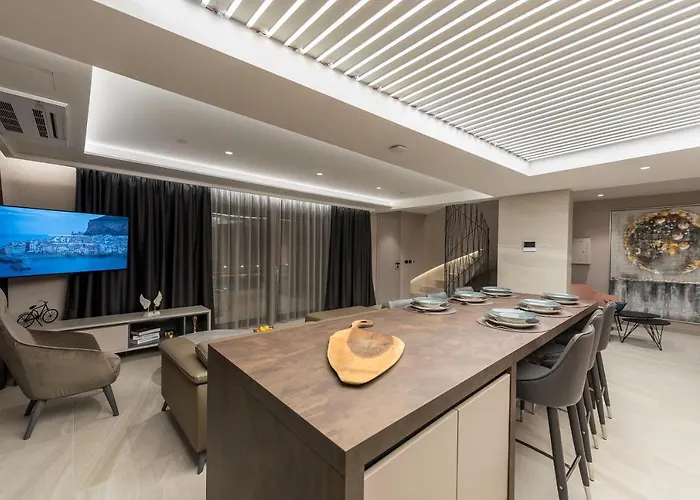 Aurelia 1 ماكارسكا